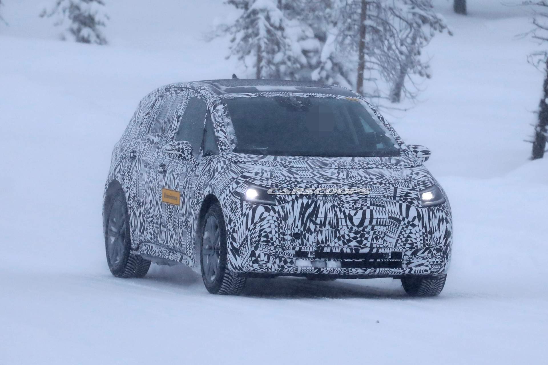 VOLKSWAGEN NEO: O COMPACTO ELÉTRICO JÁ ESTA RODANDO NOS CLIMAS FRIOS DO NORTE DA EUROPA, foto 10