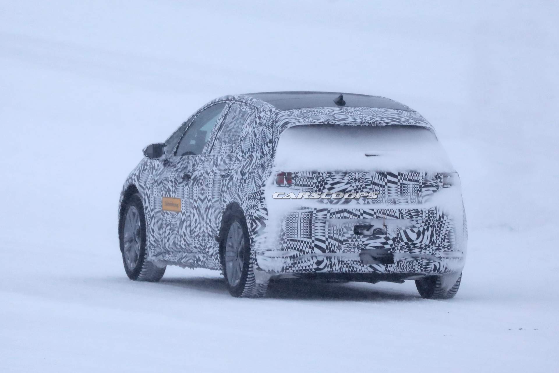 VOLKSWAGEN NEO: O COMPACTO ELÉTRICO JÁ ESTA RODANDO NOS CLIMAS FRIOS DO NORTE DA EUROPA, foto 16