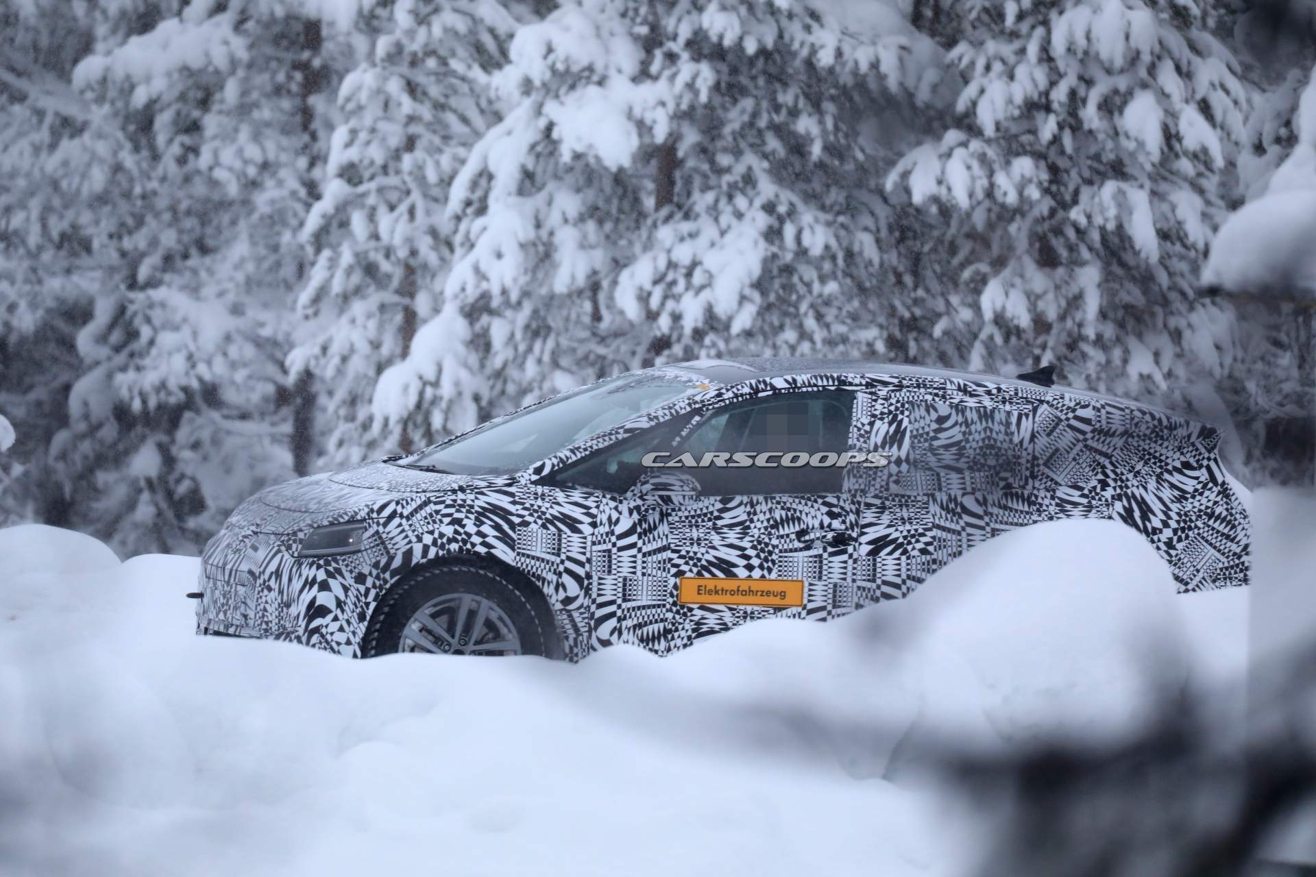 VOLKSWAGEN NEO: O COMPACTO ELÉTRICO JÁ ESTA RODANDO NOS CLIMAS FRIOS DO NORTE DA EUROPA, foto 20