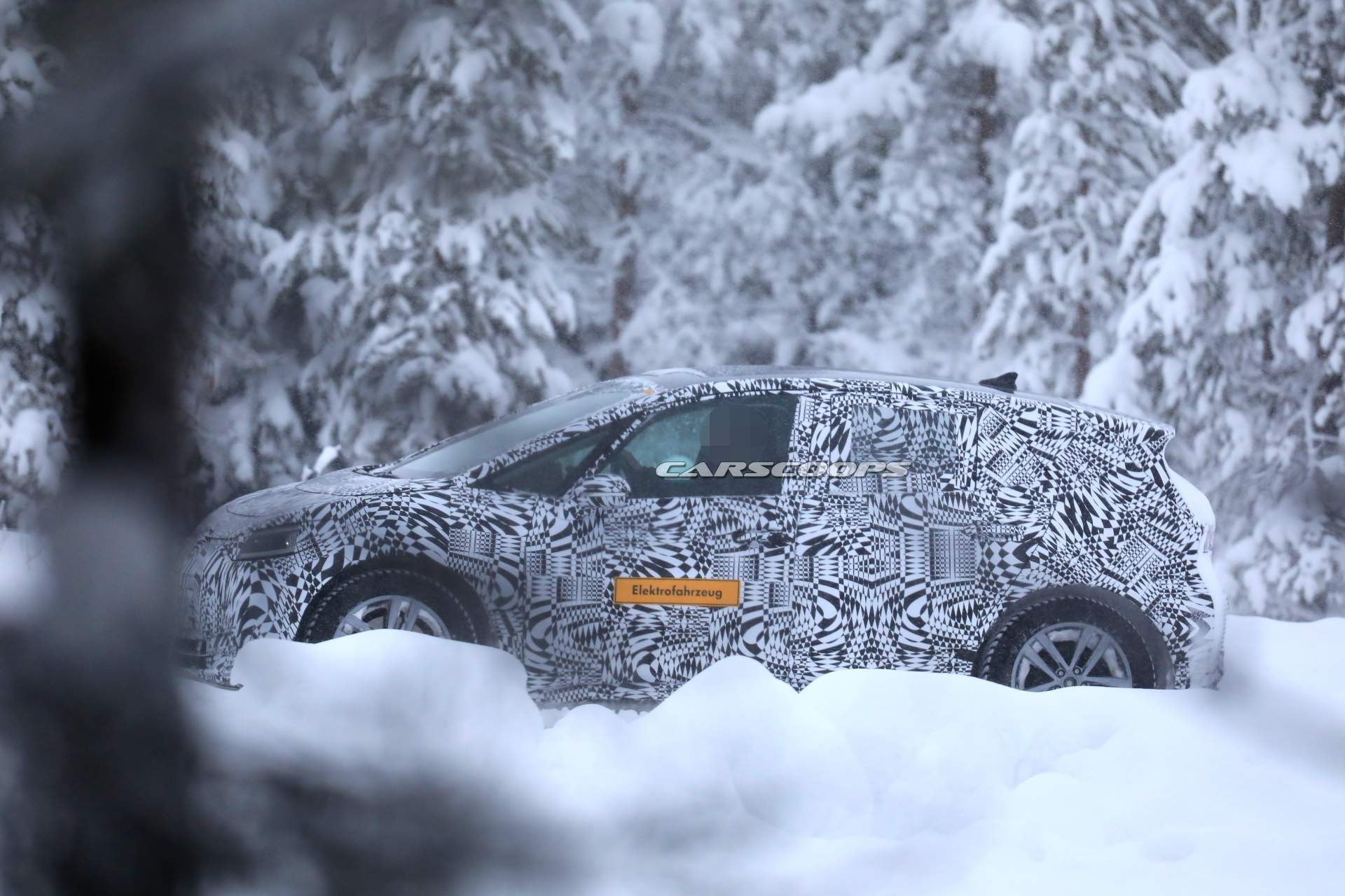 VOLKSWAGEN NEO: O COMPACTO ELÉTRICO JÁ ESTA RODANDO NOS CLIMAS FRIOS DO NORTE DA EUROPA, foto 21