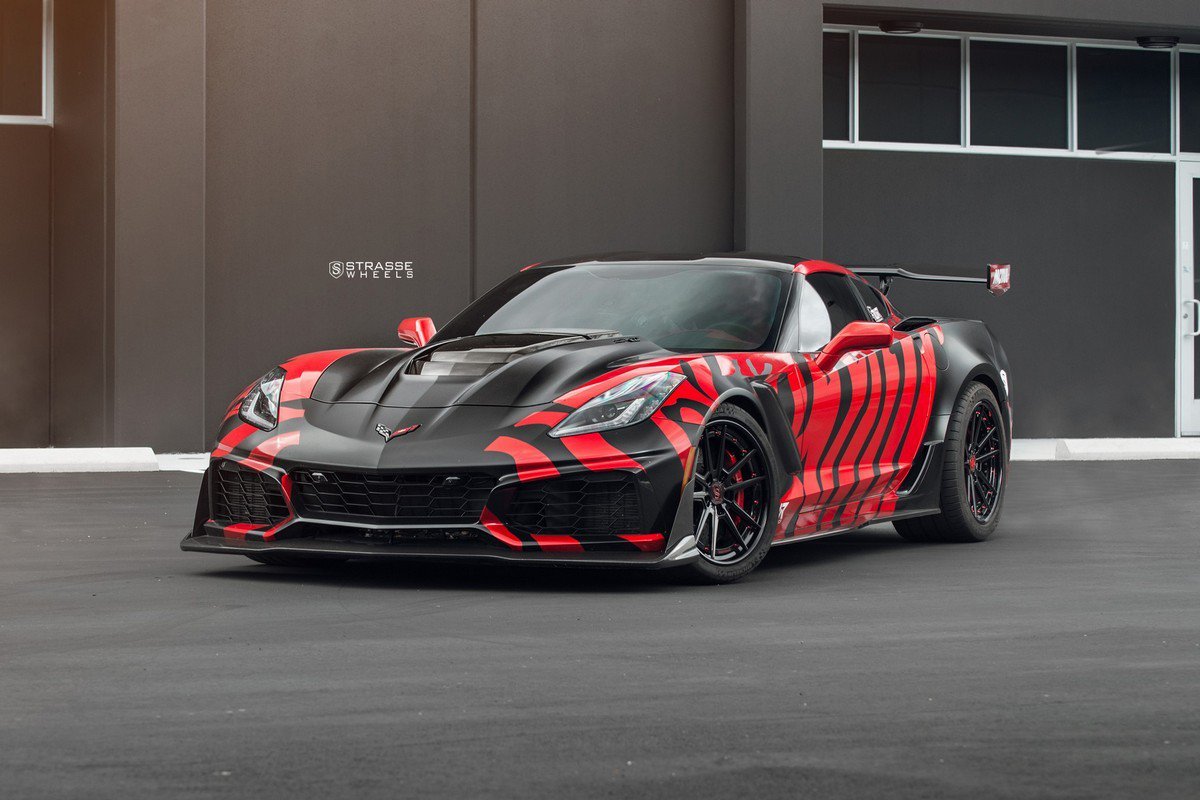 CHEVROLET CORVETTE ZR1 OFERECE UMA IMAGEM MAIS RADICAL COM AS RODAS DA STRASSE WHEELS, foto 2