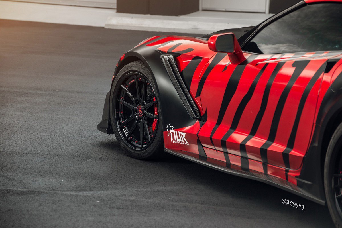 CHEVROLET CORVETTE ZR1 OFERECE UMA IMAGEM MAIS RADICAL COM AS RODAS DA STRASSE WHEELS, foto 3