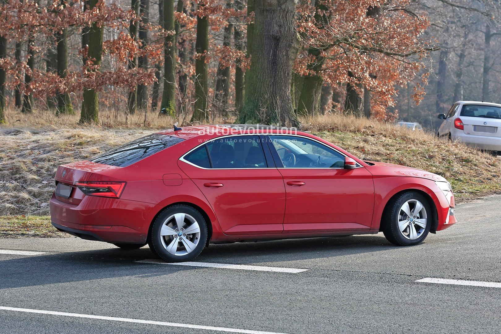 NOVO SKODA SUPERB FOI FLAGRADO COM AS DUAS CARROCERIAS, foto 15