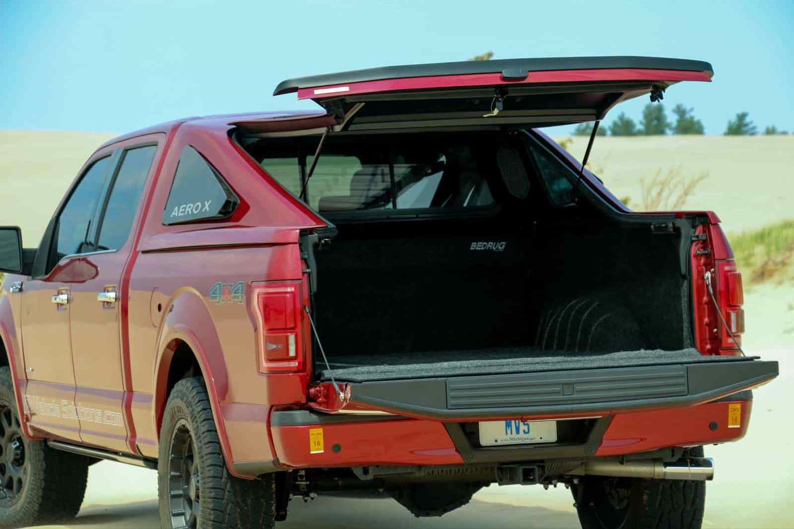 MVS OFERECE UM HARDTOP DE ASPECTO FASTBACK PARA O FORD F-150, foto 2