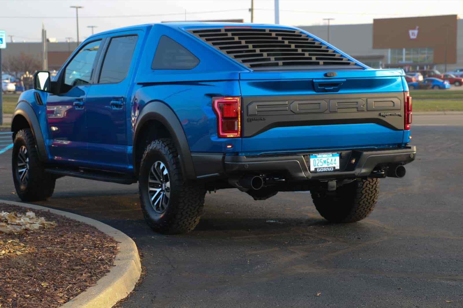 MVS OFERECE UM HARDTOP DE ASPECTO FASTBACK PARA O FORD F-150, foto 3