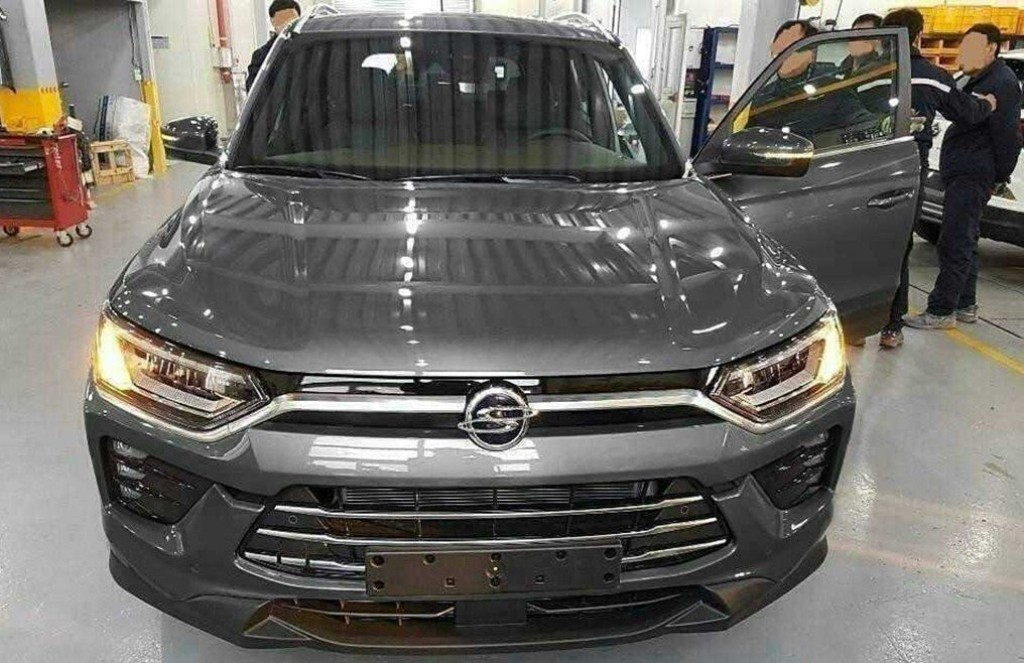 VAZARAM IMAGENS DO EXTERIOR DO NOVO SSANGYONG KORANDO ANTES DE GENEBRA, foto 3