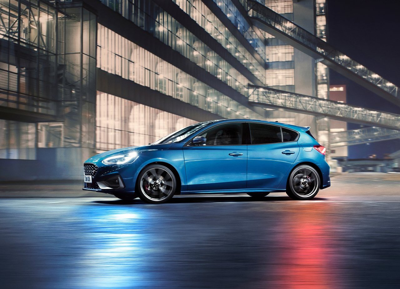 NOVO FORD FOCUS ST REVELADO COM UM MOTOR DE 2.3 LITROS E 280 CV, foto 5