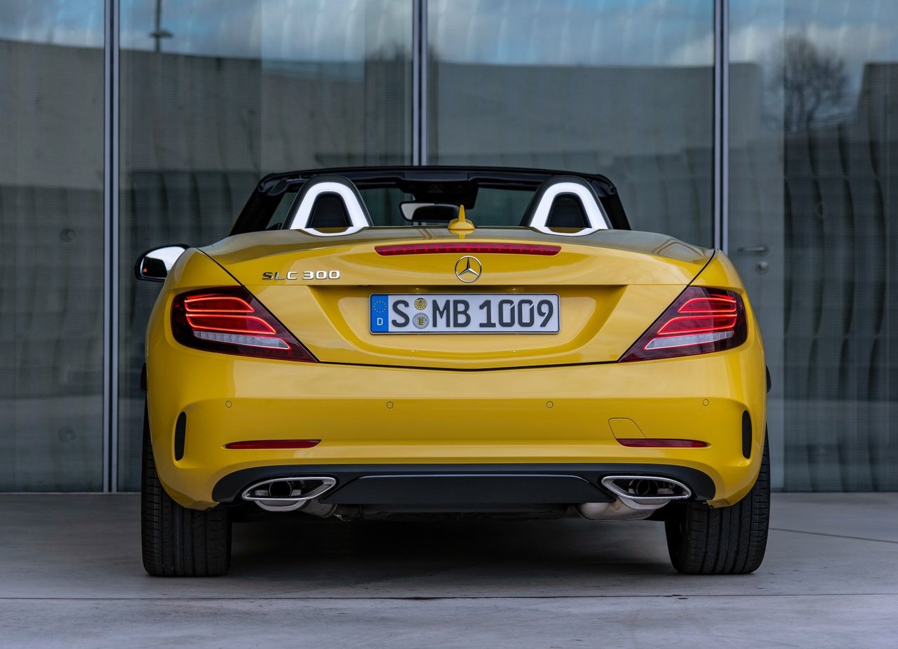 MERCEDES-BENZ SLC FINAL EDITION: PRATICAMENTE UMA EDIÇÃO ESPECIAL DE DESPEDIDA, foto 8