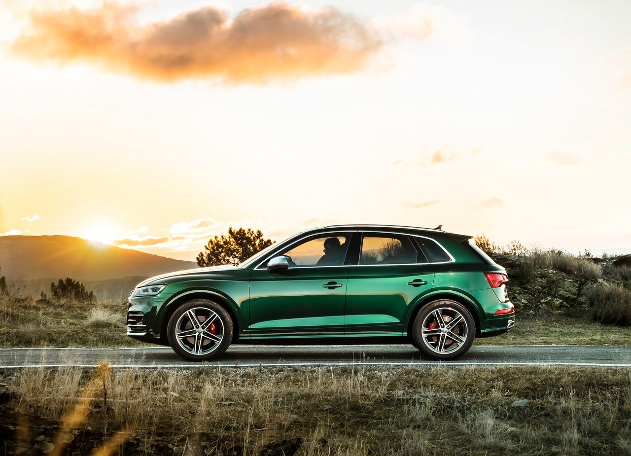 NOVO AUDI SQ5 DIESEL REVELADO COM UM MOTOR V6 HÍBRIDO DE 347 CV, foto 7