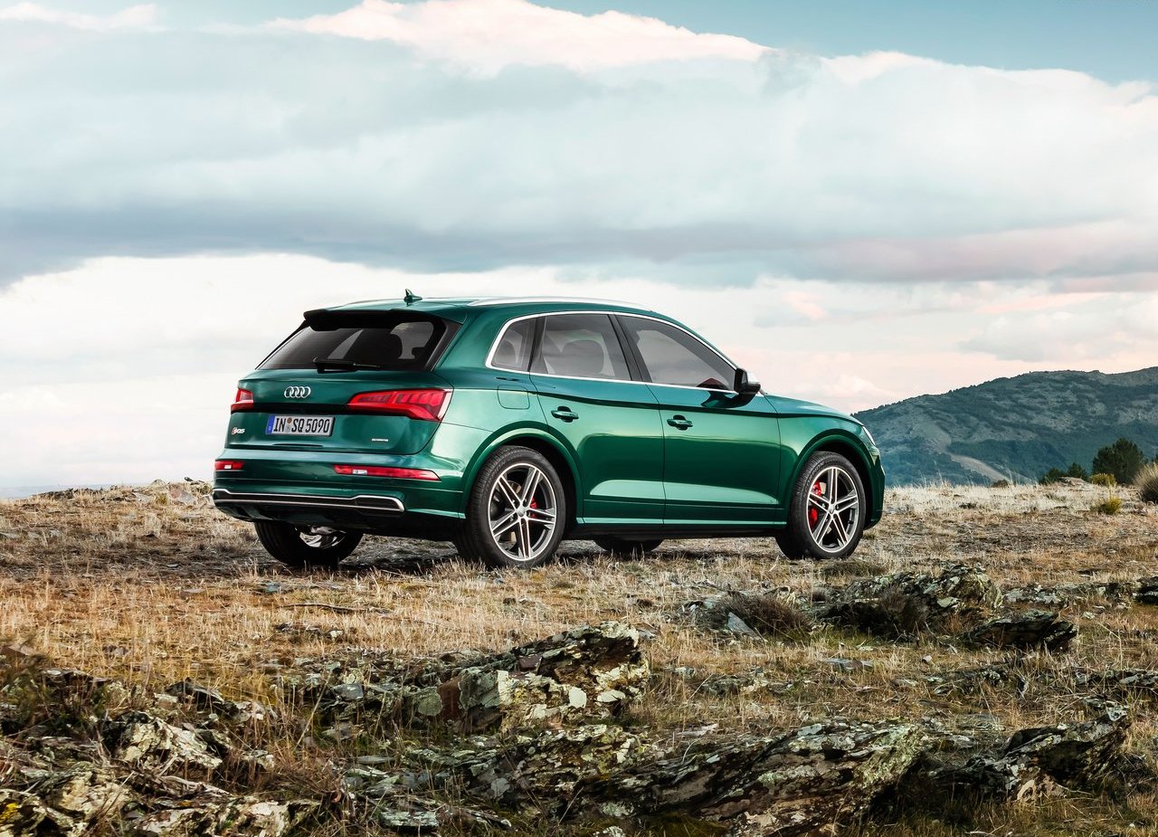 NOVO AUDI SQ5 DIESEL REVELADO COM UM MOTOR V6 HÍBRIDO DE 347 CV, foto 12