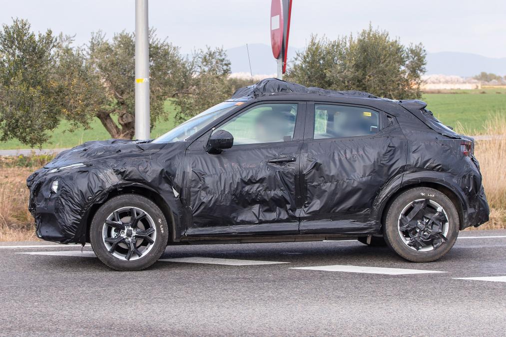 NOVA GERAÇÃO DO NISSAN JUKE FLAGRADA EM TESTES, foto 5