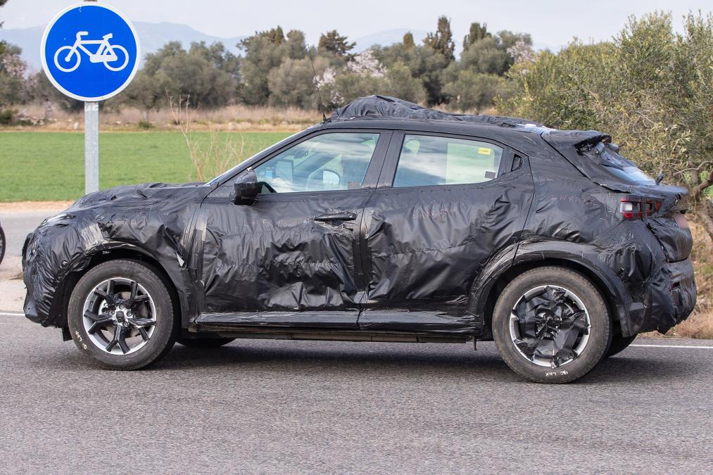 NOVA GERAÇÃO DO NISSAN JUKE FLAGRADA EM TESTES, foto 7