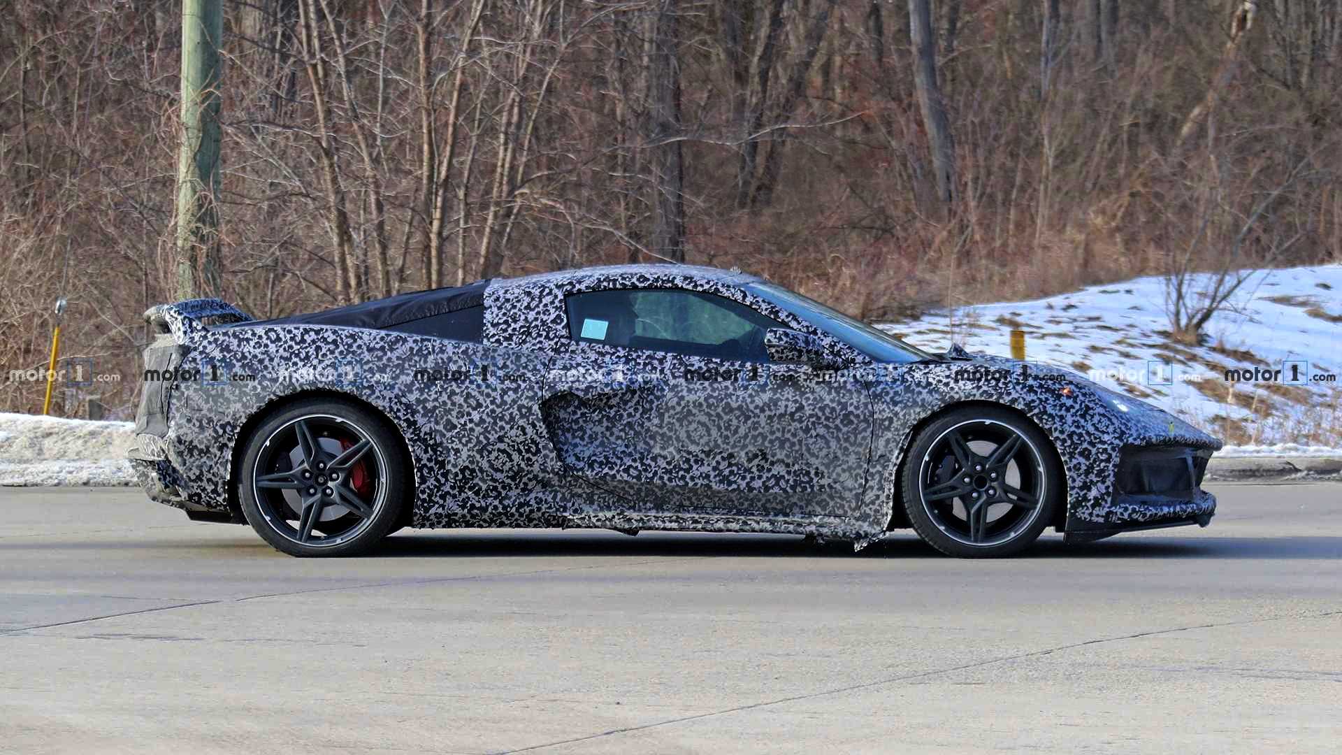 FLAGRADOS NOVOS PROTÓTIPOS DO CHEVROLET CORVETTE C8 RODANDO POR MICHIGAN, foto 4