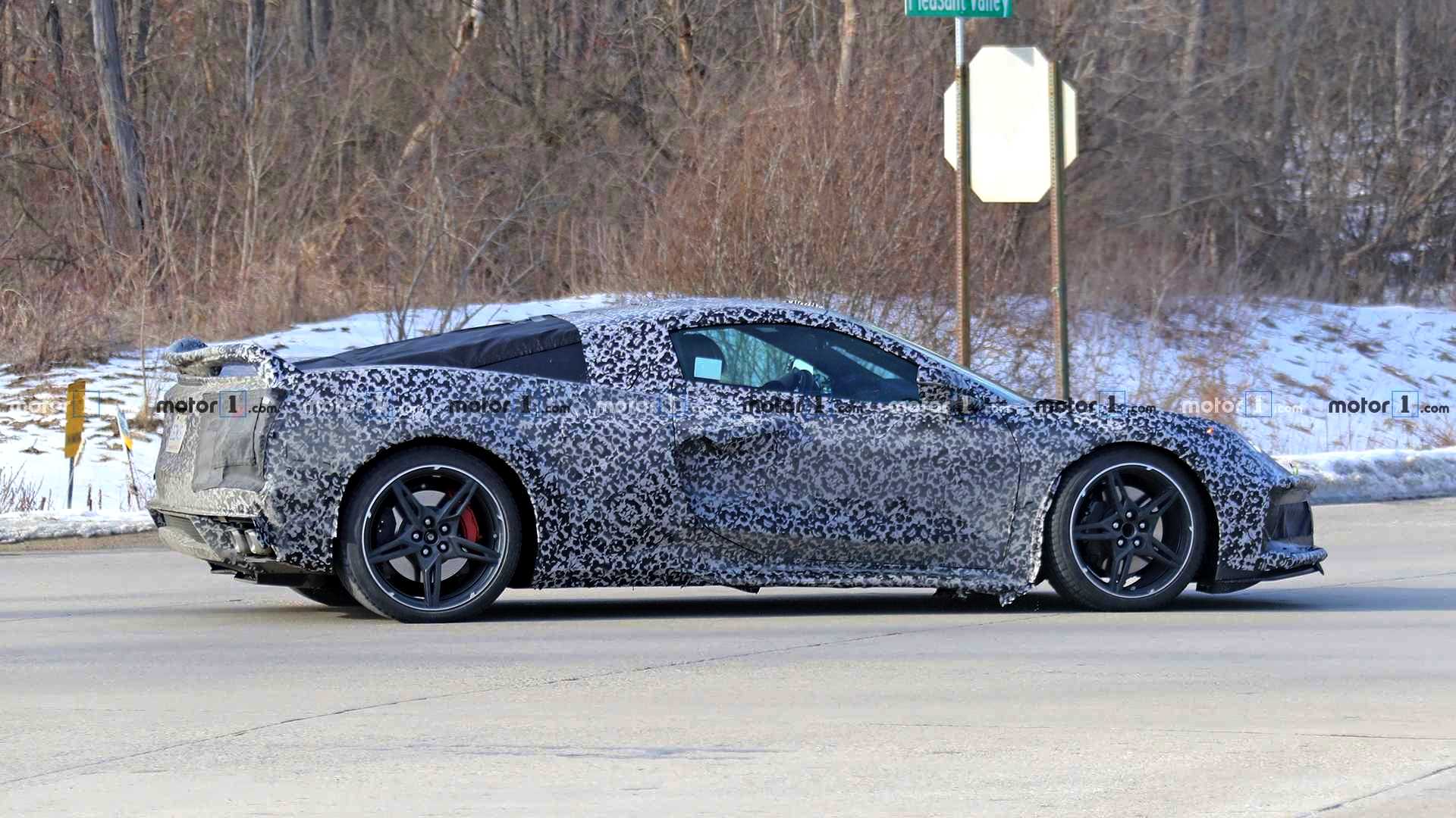 FLAGRADOS NOVOS PROTÓTIPOS DO CHEVROLET CORVETTE C8 RODANDO POR MICHIGAN, foto 5
