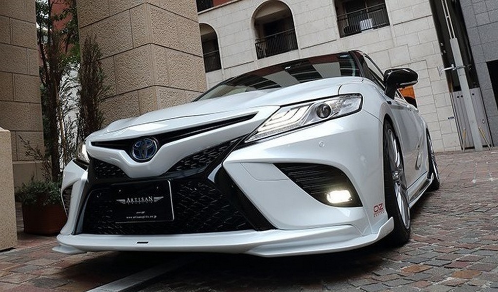TOYOTA CAMRY RECEBE TRATAMENTO DA ARTISAN SPIRITS, EXCLUSIVO PARA O JAPÃO, foto 12