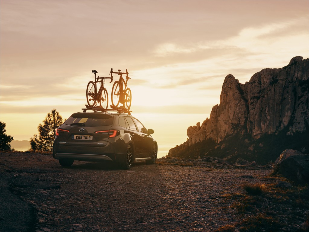 TOYOTA COROLLA TREK: CHEGA AO MERCADO EUROPEU UMA NOVA VERSÃO CROSSOVER DA LINHA COROLLA, foto 4