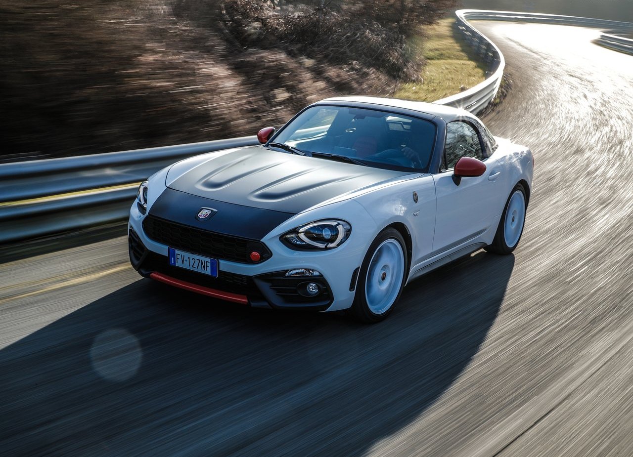 ABARTH 124 RALLY TRIBUTE: UMA EDIÇÃO ESPECIAL PARA CELEBRAR O SUCESSO NAS COMPETIÇÕES, foto 6