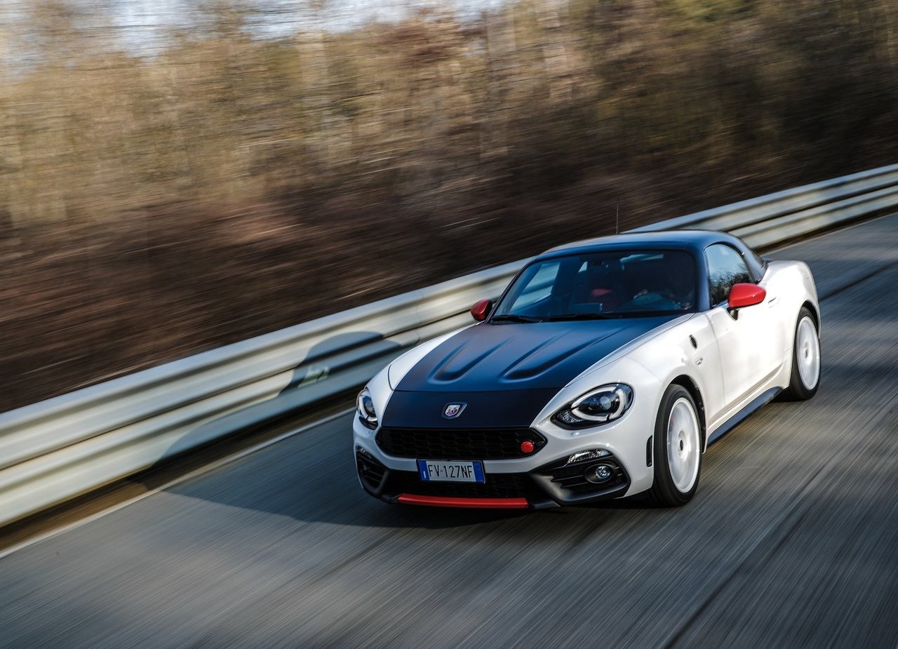 ABARTH 124 RALLY TRIBUTE: UMA EDIÇÃO ESPECIAL PARA CELEBRAR O SUCESSO NAS COMPETIÇÕES, foto 7