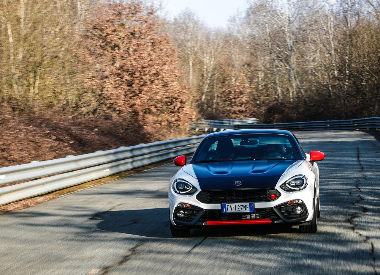 ABARTH 124 RALLY TRIBUTE: UMA EDIÇÃO ESPECIAL PARA CELEBRAR O SUCESSO NAS COMPETIÇÕES, foto 20