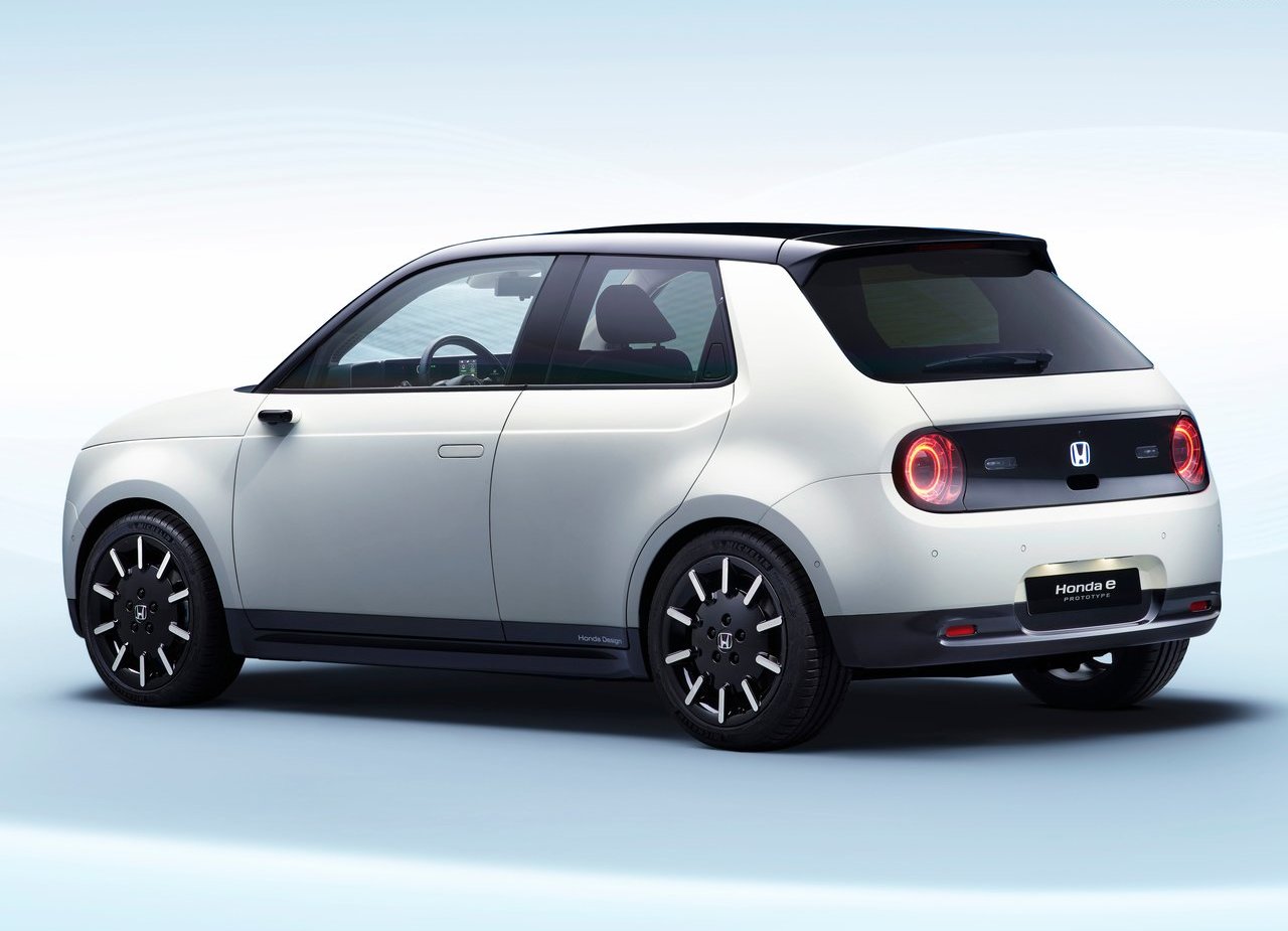 HONDA e PROTOTYPE: COMPACTO ELÉTRICO DE ASPECTO RETRO TOMA FORMA, foto 2