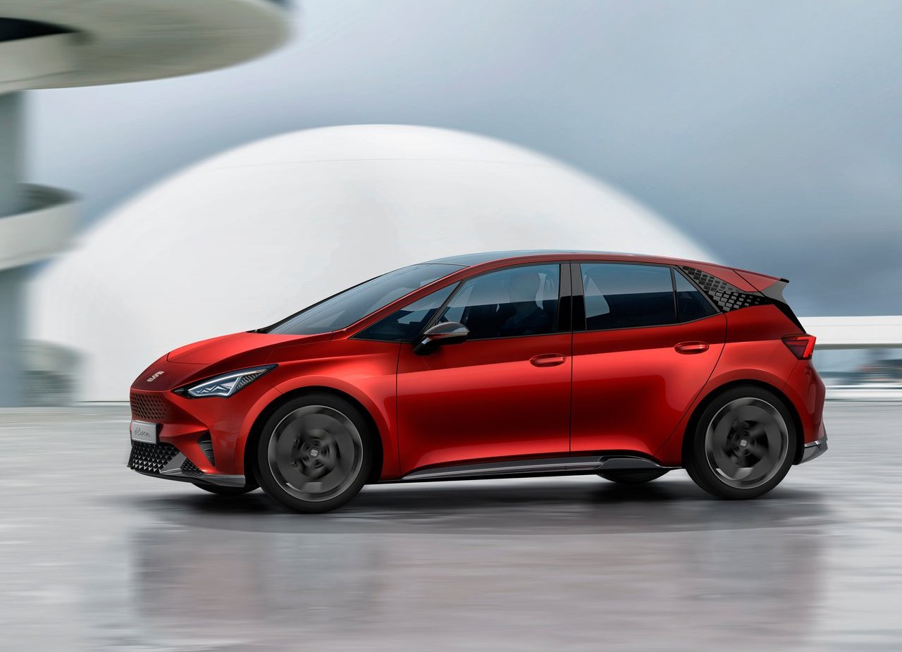 SEAT EL-BORN CONCEPT: PRIMEIRO MODELO ELÉTRICO DA SEAT CHEGA COM 204 CV E 420 KM DE AUTONOMIA, foto 4