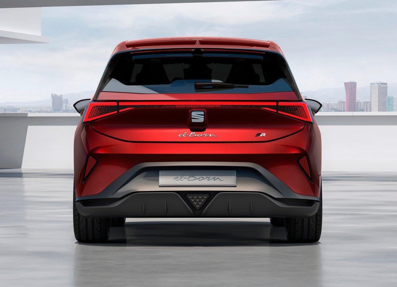 SEAT EL-BORN CONCEPT: PRIMEIRO MODELO ELÉTRICO DA SEAT CHEGA COM 204 CV E 420 KM DE AUTONOMIA, foto 8