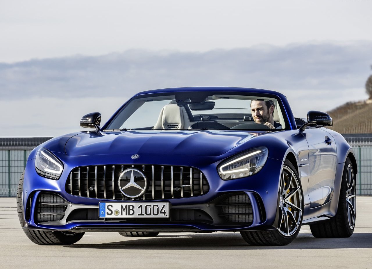 MERCEDES-AMG GT R ROADSTER: ESTE É O CONVERSÍVEL MAIS POTENTE DA MARCA DA ESTRELA, foto 1
