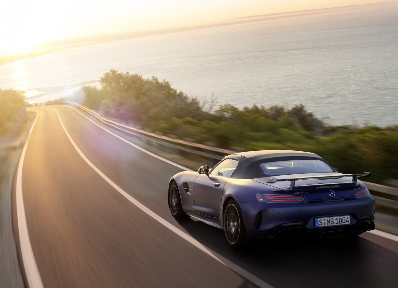 MERCEDES-AMG GT R ROADSTER: ESTE É O CONVERSÍVEL MAIS POTENTE DA MARCA DA ESTRELA, foto 14