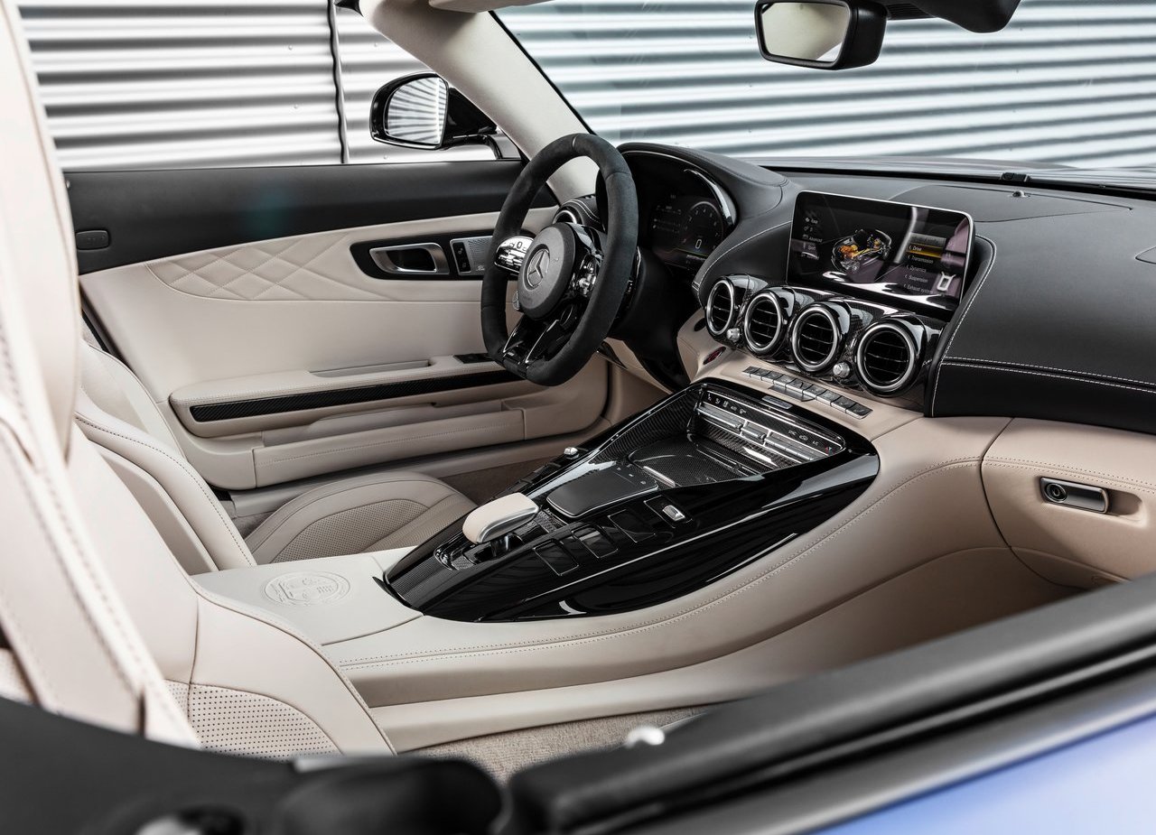 MERCEDES-AMG GT R ROADSTER: ESTE É O CONVERSÍVEL MAIS POTENTE DA MARCA DA ESTRELA, foto 17