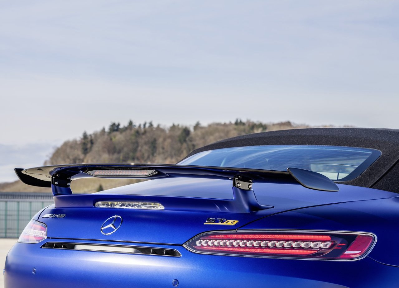 MERCEDES-AMG GT R ROADSTER: ESTE É O CONVERSÍVEL MAIS POTENTE DA MARCA DA ESTRELA, foto 23