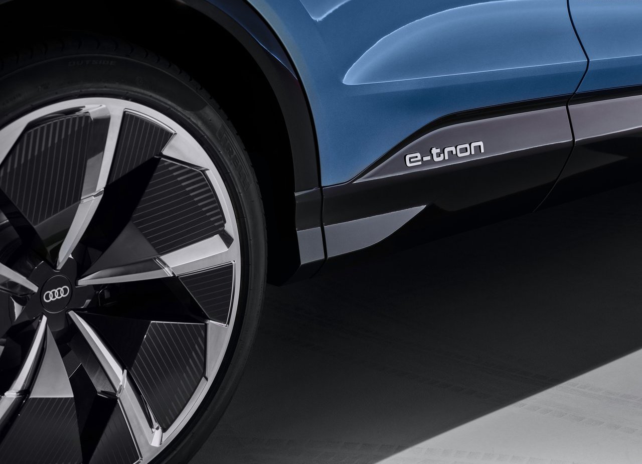 AUDI Q4 E-TRON CONCEPT: PROTÓTIPO DE UM FUTURO SUV ELÉTRICO ESTREIA EM GENEBRA, foto 17