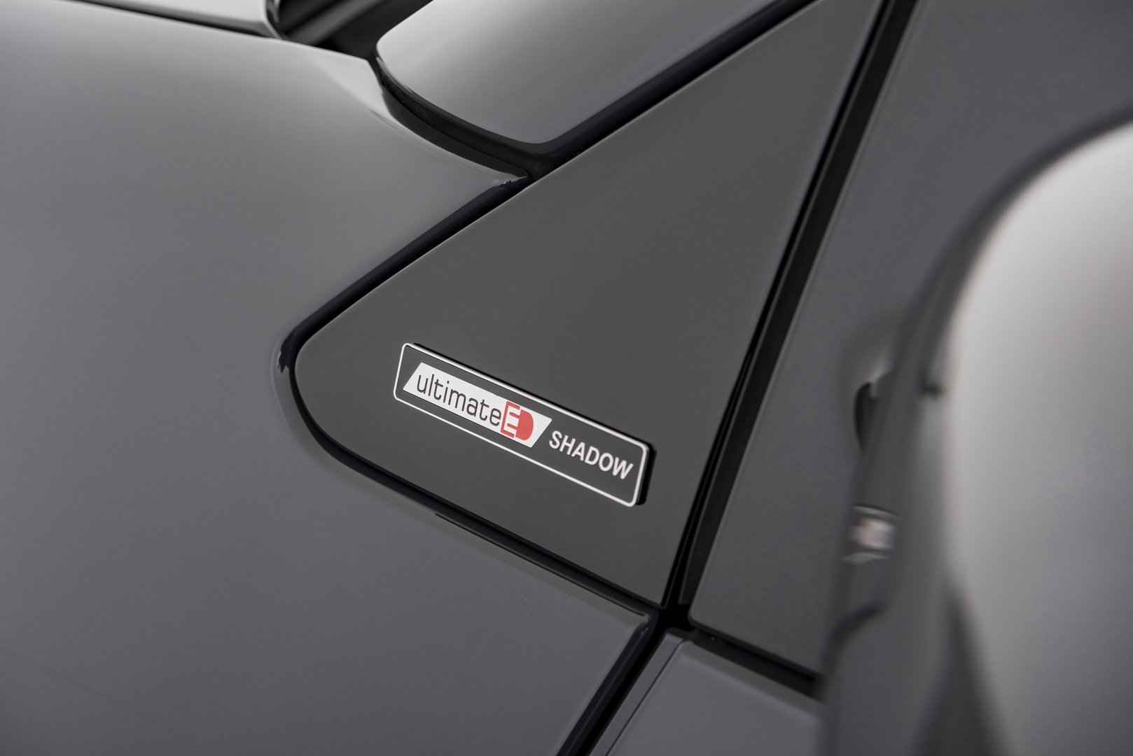 BRABUS ULTIMATE E SHADOW EDITION: CHAMATIVO EM TODOS OS SENTIDOS, foto 10