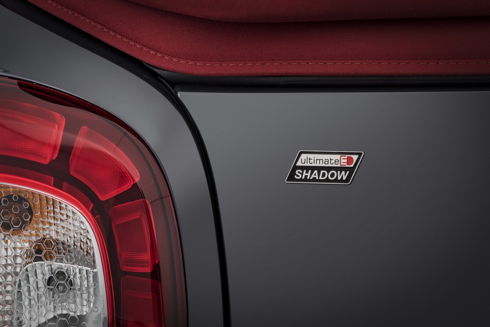 BRABUS ULTIMATE E SHADOW EDITION: CHAMATIVO EM TODOS OS SENTIDOS, foto 12
