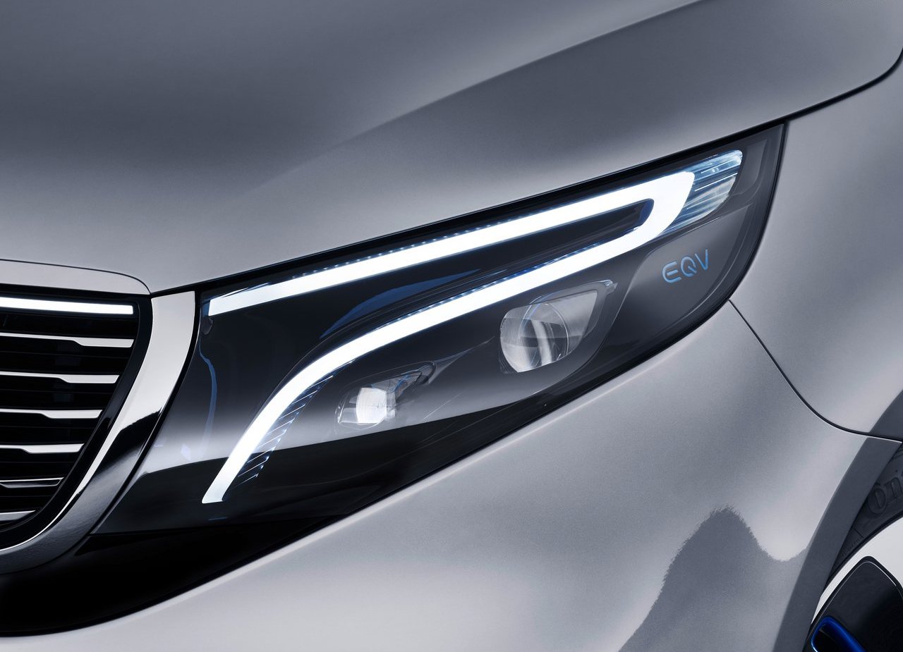 MERCEDES-BENZ REVELA EM GENEBRA O CONCEPT EQV, foto 11