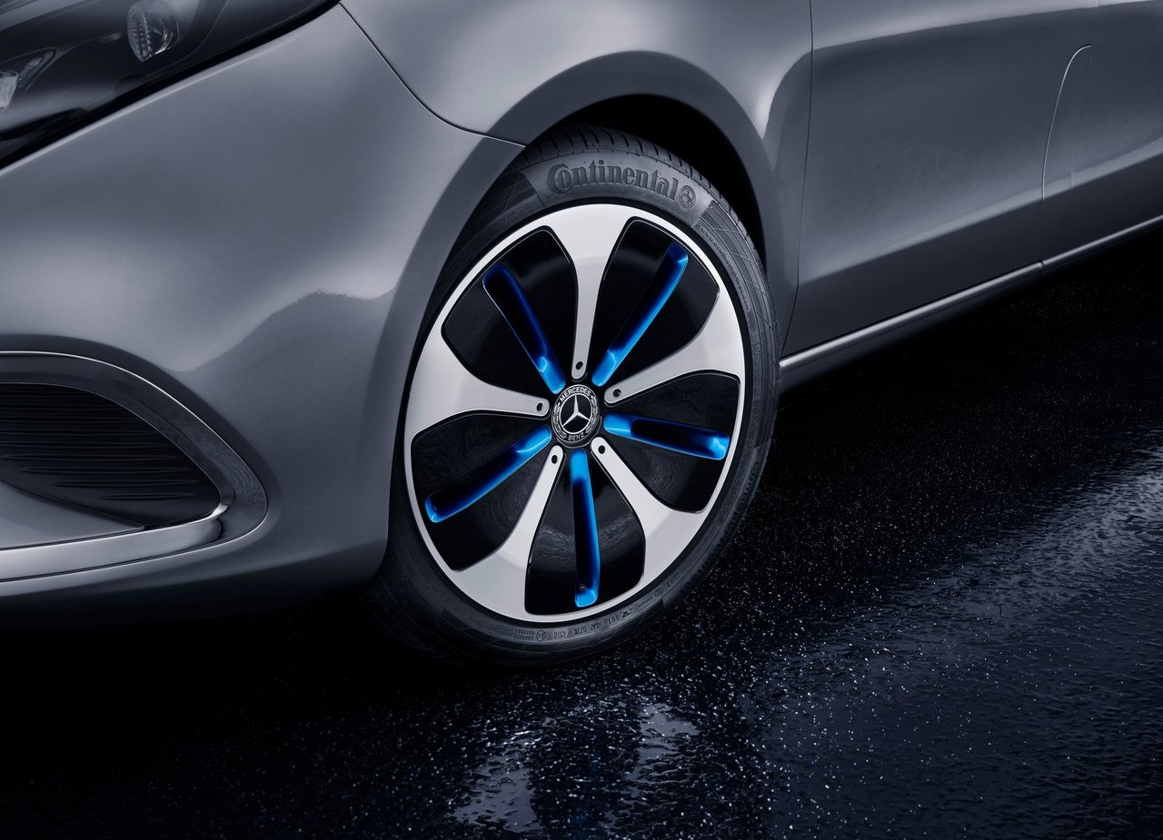 MERCEDES-BENZ REVELA EM GENEBRA O CONCEPT EQV, foto 13