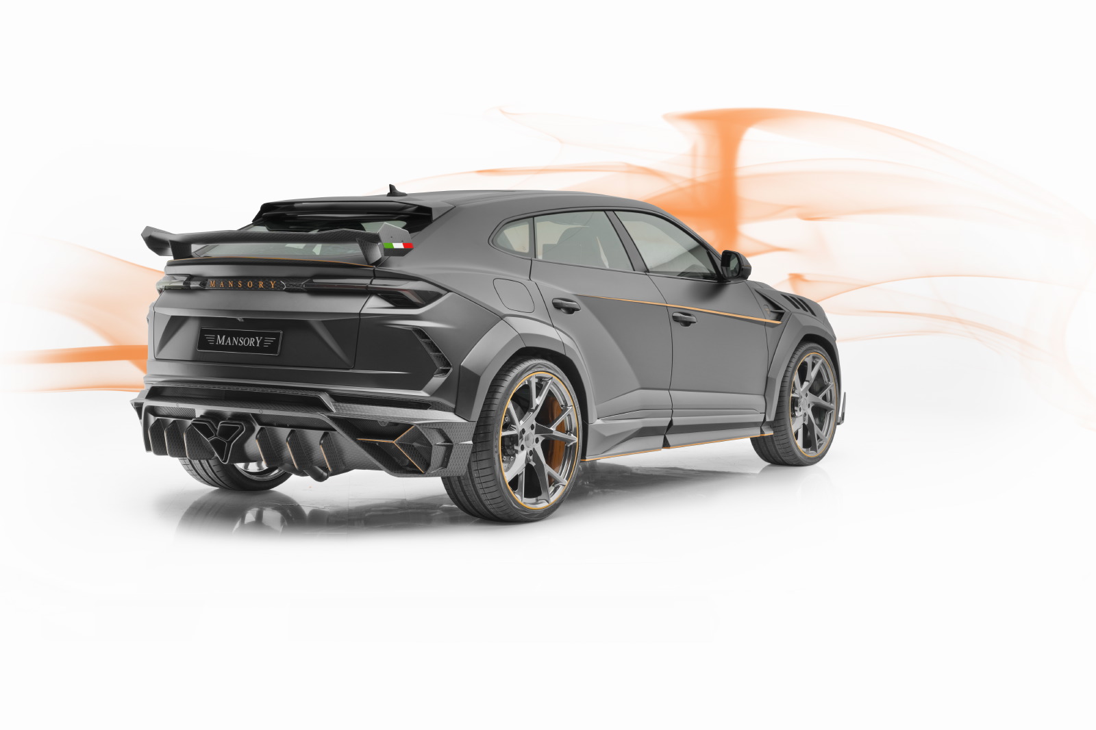 LAMBORGHINI URUS VENATUS BY MANSORY FOI APRESENTADO EM GENEBRA AINDA MAIS RADICAL, foto 4