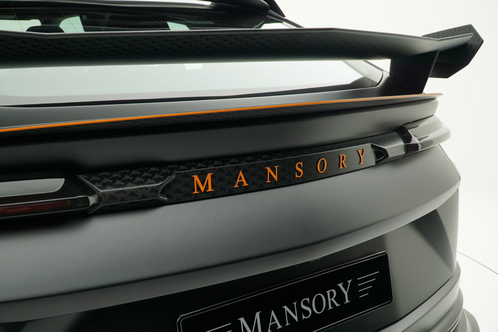 LAMBORGHINI URUS VENATUS BY MANSORY FOI APRESENTADO EM GENEBRA AINDA MAIS RADICAL, foto 8