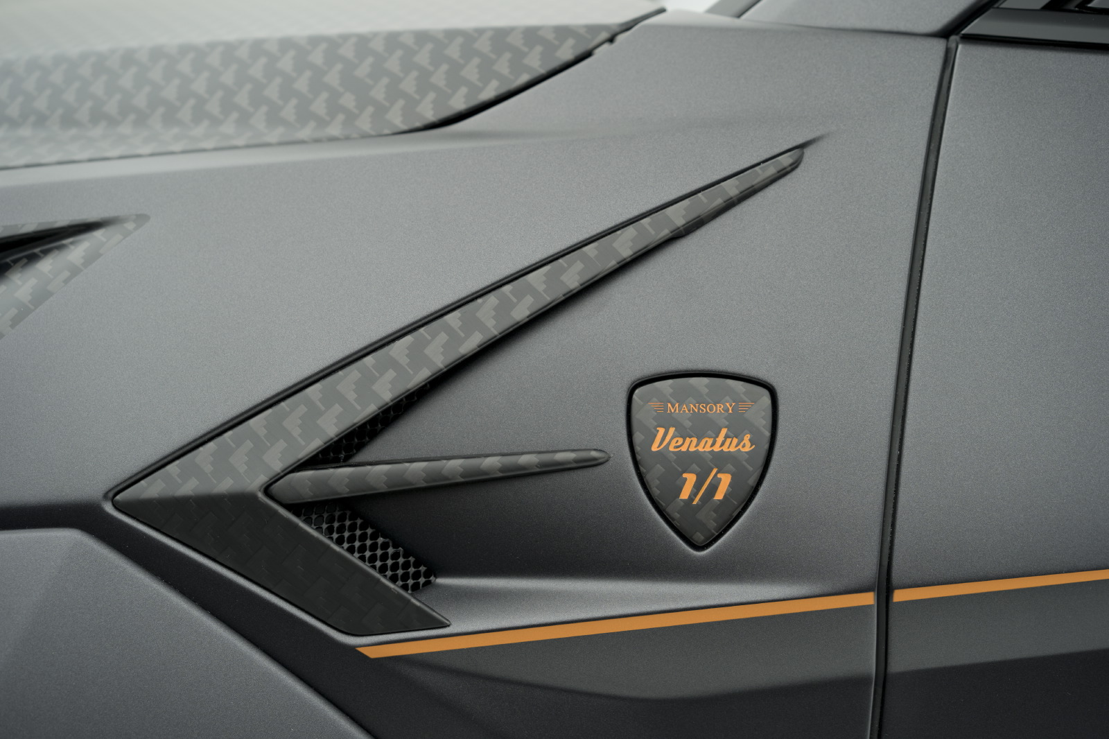 LAMBORGHINI URUS VENATUS BY MANSORY FOI APRESENTADO EM GENEBRA AINDA MAIS RADICAL, foto 9