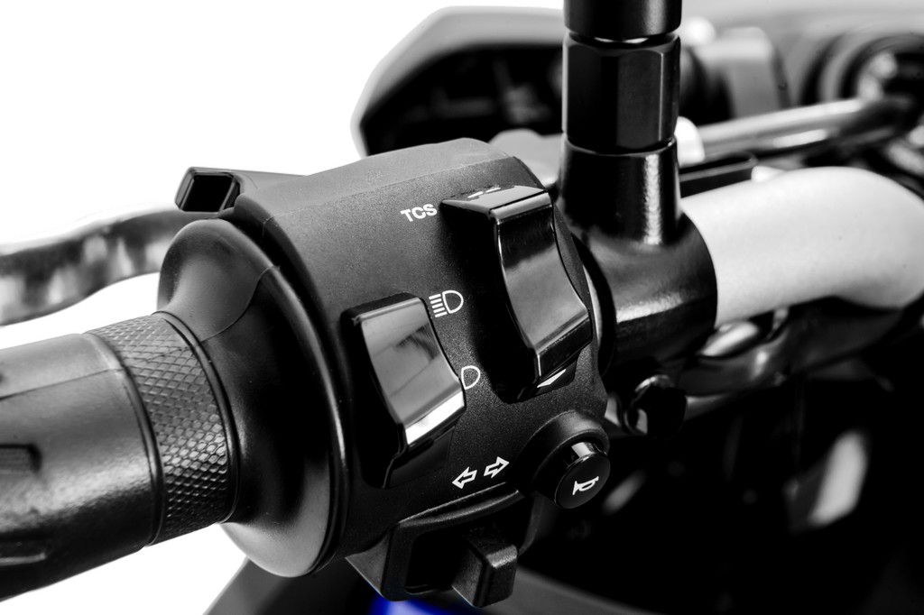 NOVA YAMAHA MT-09 CHEGA MAIS EFICIENTE E COM UM BONITO DESIGN, foto 18