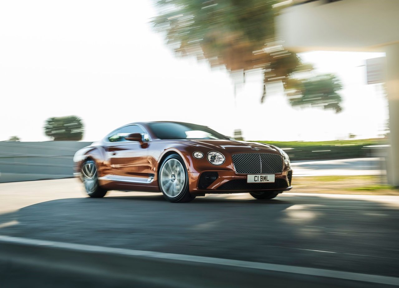BENTLEY CONTINENTAL GT AGORA COM NOVO MOTOR V8 TAMBÉM PARA A VERSÃO CONVERSÍVEL, foto 7