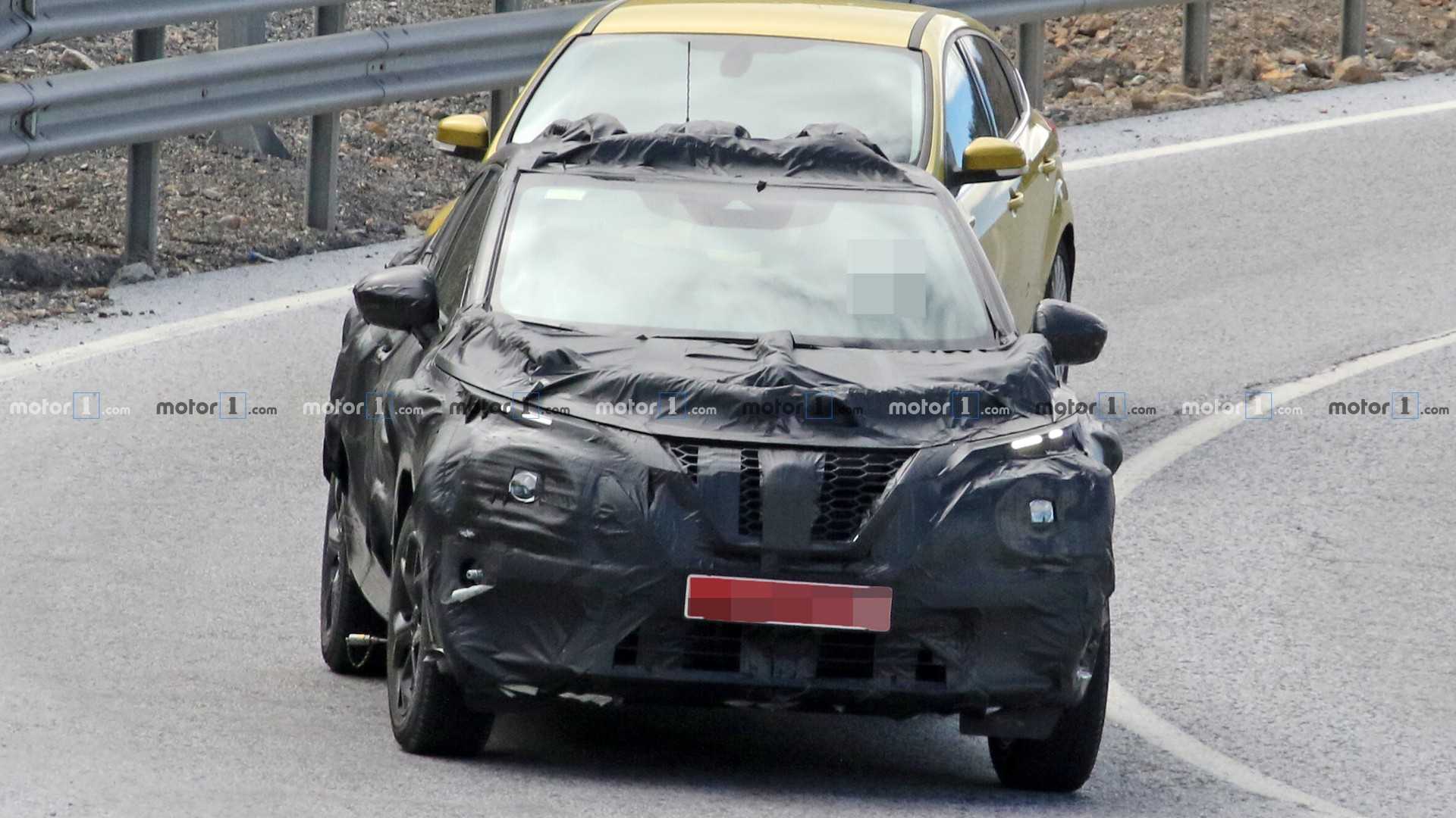 SEGUNDA GERAÇÃO DO NISSAN JUKE VOLTA A SER FLAGRADA NO SUL DA EUROPA, foto 1