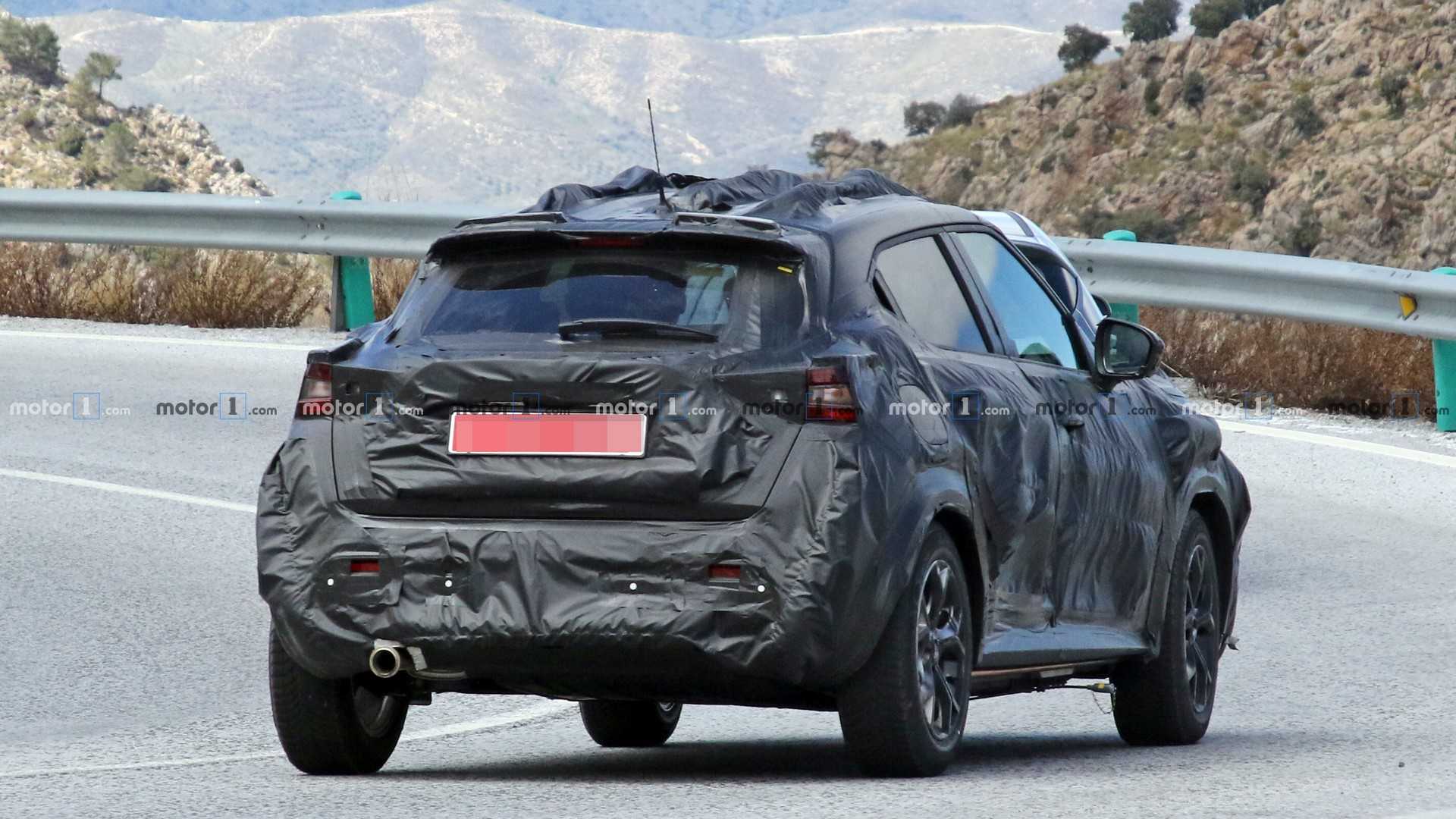 SEGUNDA GERAÇÃO DO NISSAN JUKE VOLTA A SER FLAGRADA NO SUL DA EUROPA, foto 12