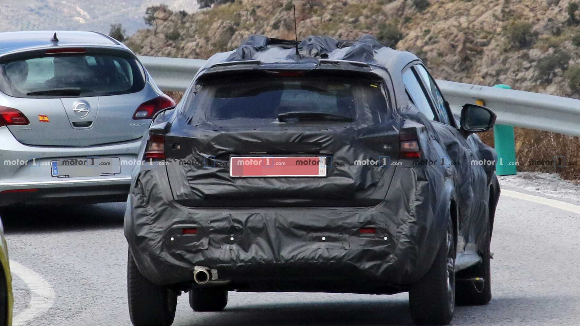 SEGUNDA GERAÇÃO DO NISSAN JUKE VOLTA A SER FLAGRADA NO SUL DA EUROPA, foto 13