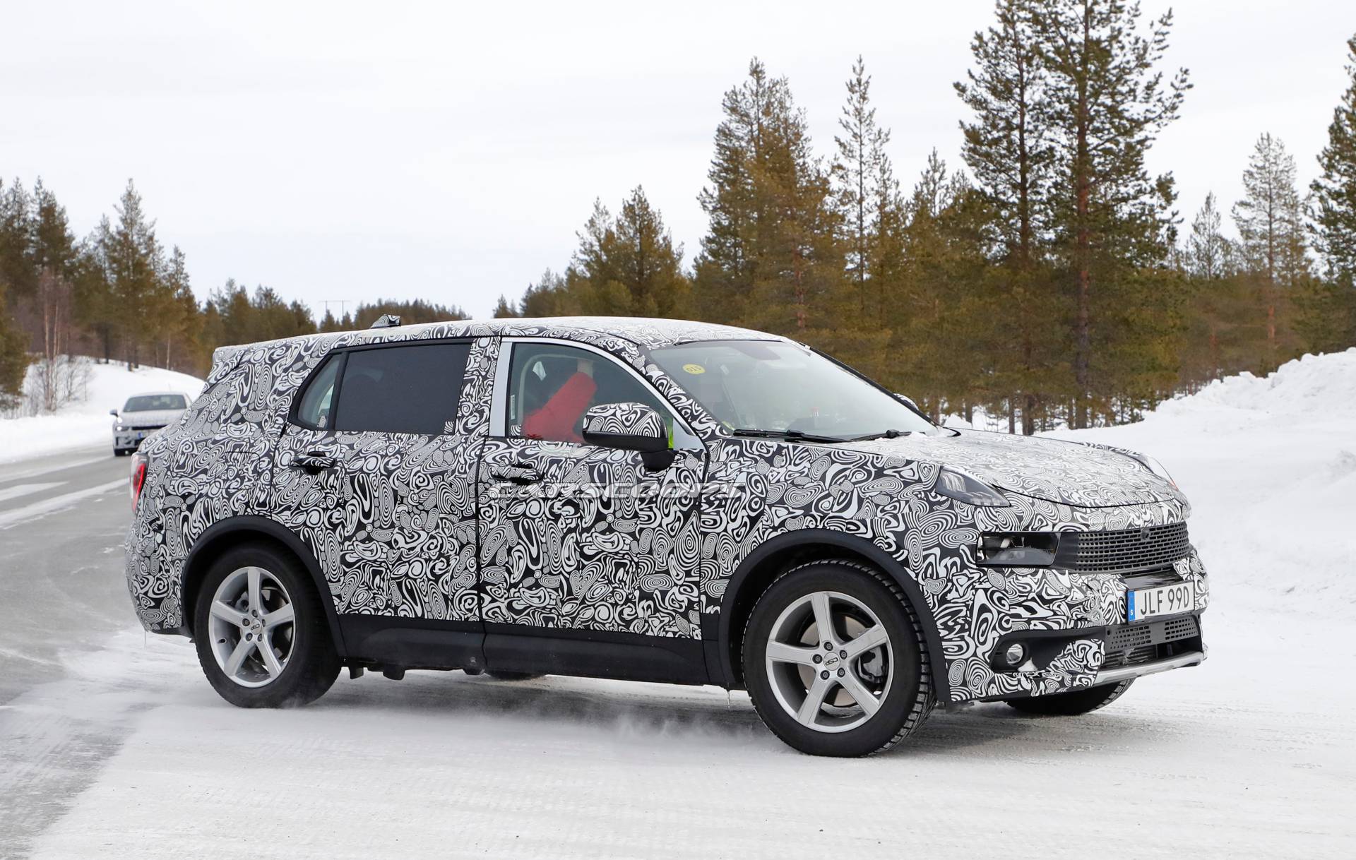 SURGEM AS PRIMEIRAS IMAGENS DO NOVO LYNK & CO 01 DE 7 LUGARES EM TESTES DE INVERNO, foto 4