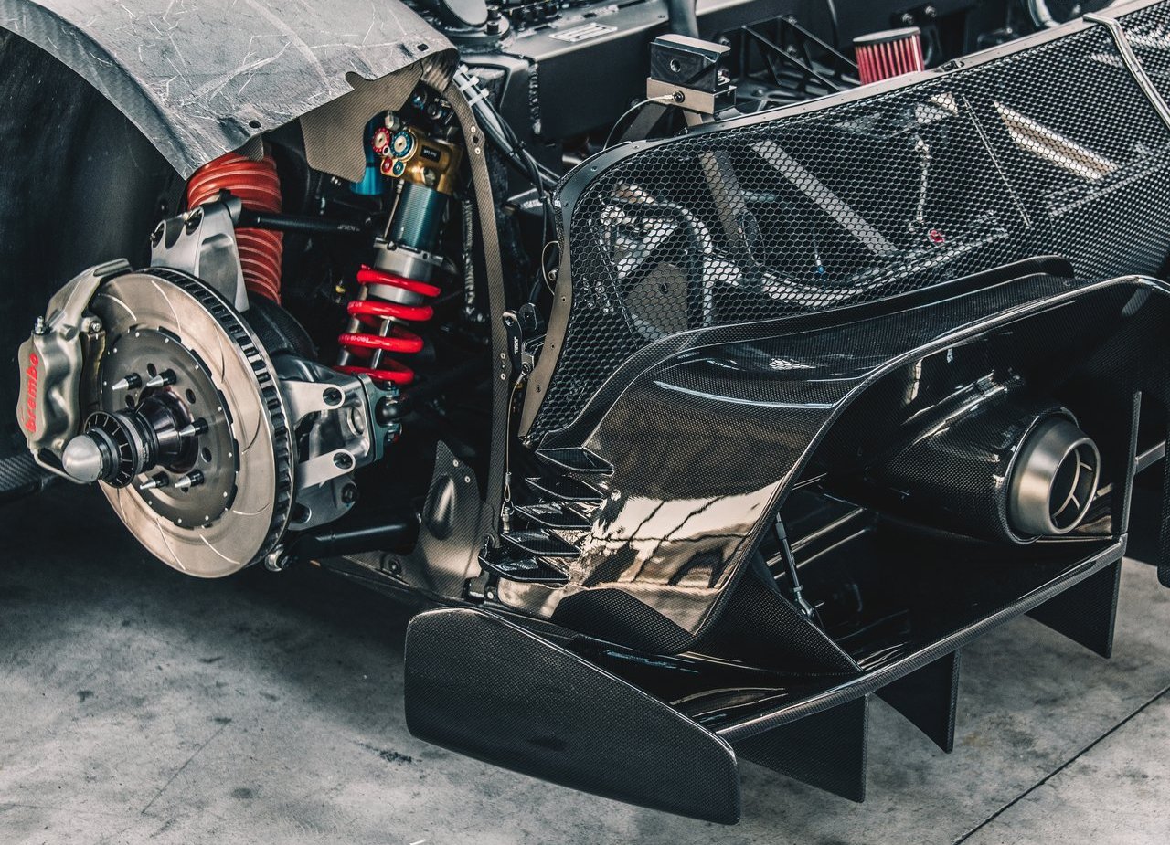 FERRARI REVELA O P80/C, UMA VERSÃO 'ONE-OFF' QUE SÓ PODE RODAR EM CIRCUITO, foto 13