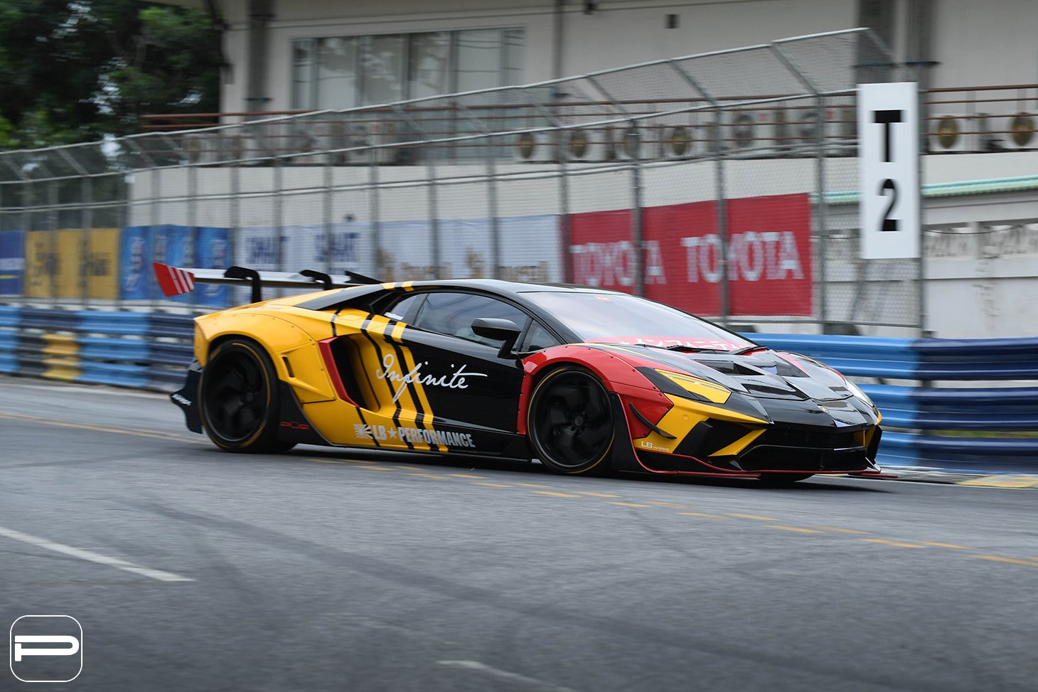 INFINITE E LIBERTY WALK TORNAM O LAMBORGHINI AVENTADOR AINDA MAIS RADICAL, foto 3