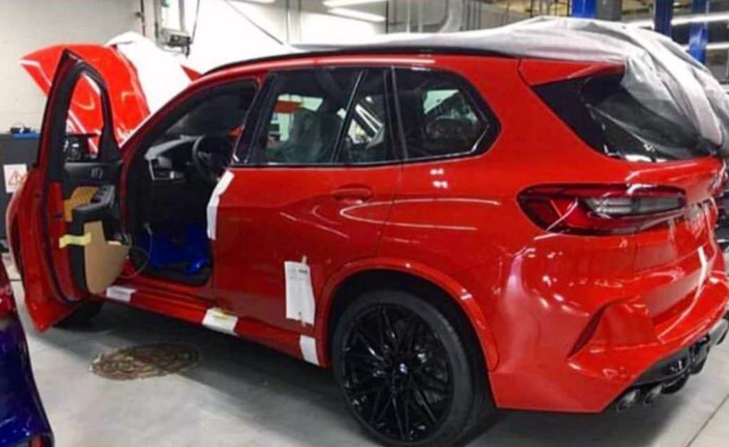 NOVO BMW X5 M COMPETITION VAZA DESPIDO DE CAMUFLAGEM, foto 1