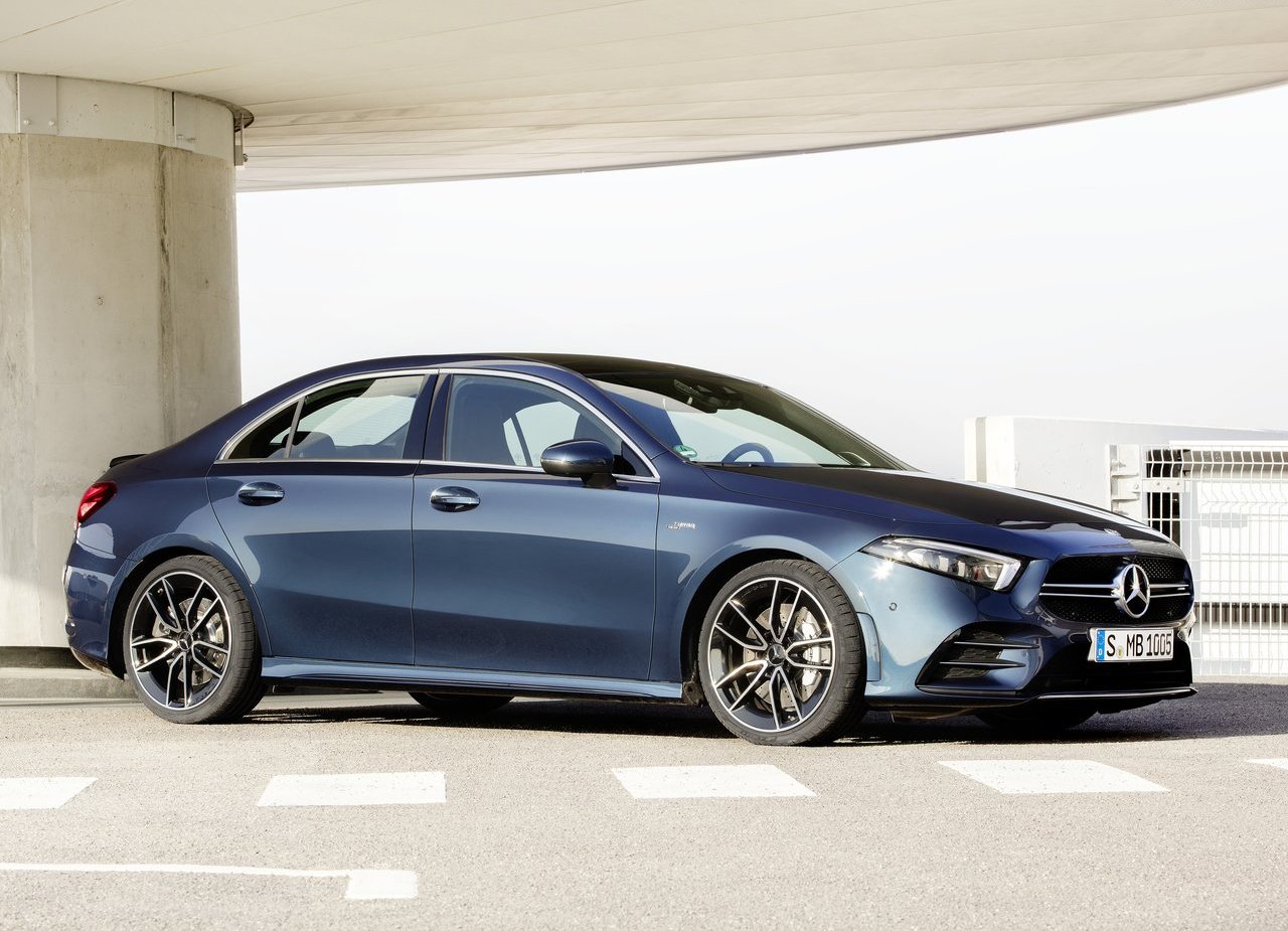 O NOVO MERCEDES-AMG A 35 4MATIC SEDAN JÁ É OFICIAL, foto 2