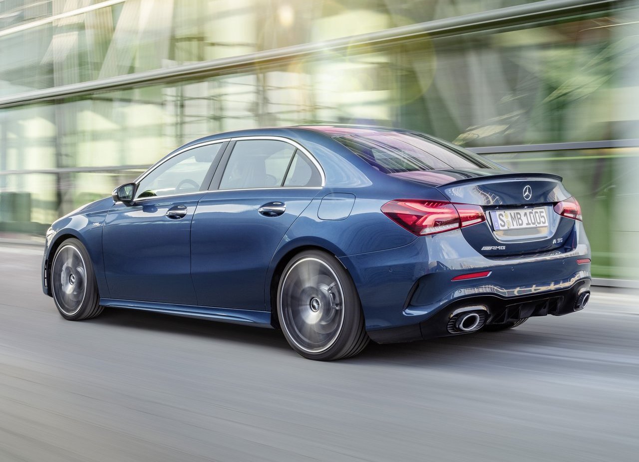 O NOVO MERCEDES-AMG A 35 4MATIC SEDAN JÁ É OFICIAL, foto 11