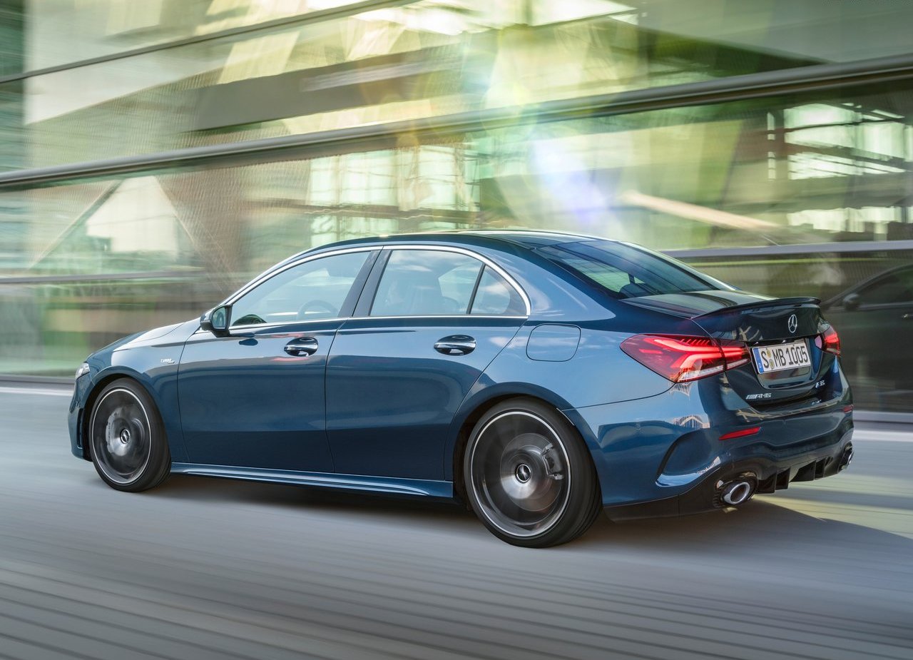 O NOVO MERCEDES-AMG A 35 4MATIC SEDAN JÁ É OFICIAL, foto 12